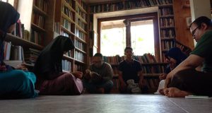 Tanamkan Budaya Membaca, Redaktur LTN Ajak FPM ke Taman Baca