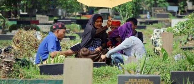 Kisah Penghafal 1 Juta Hadits Meralat Pendapatnya Tentang Baca Al-quran di Kuburan